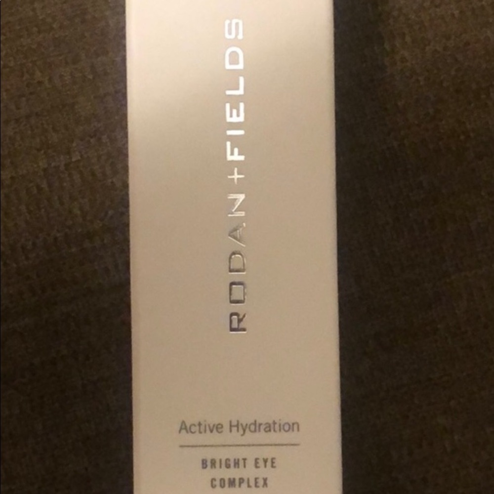 Rodan and fields bright eye complex